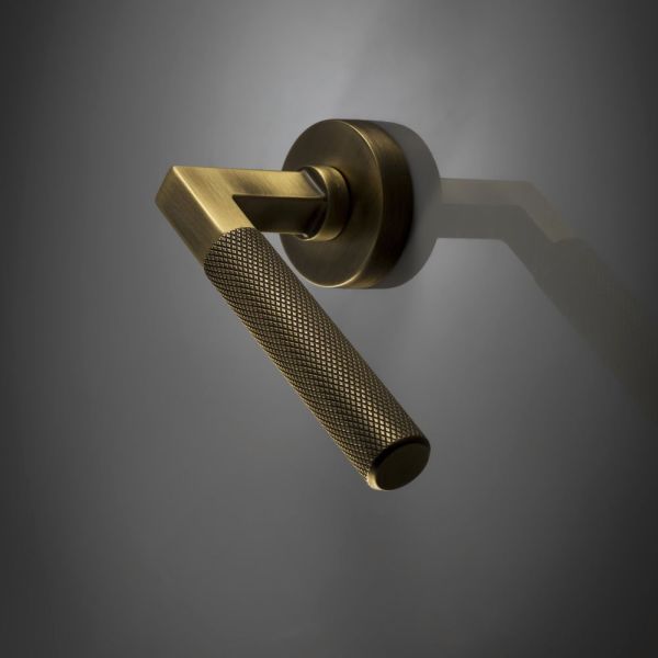 DOĞANLAR BT NİKEL ROZETLİ KAPI KOLU